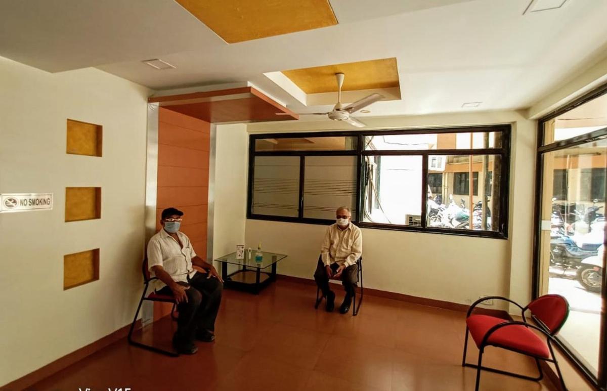 Hotel Vaishali Nashik Bagian luar foto