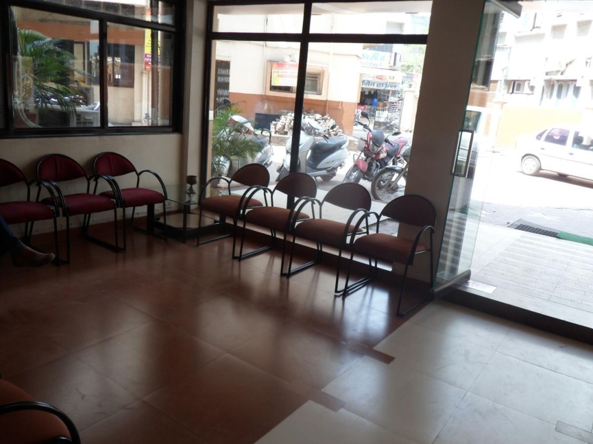 Hotel Vaishali Nashik Bagian luar foto