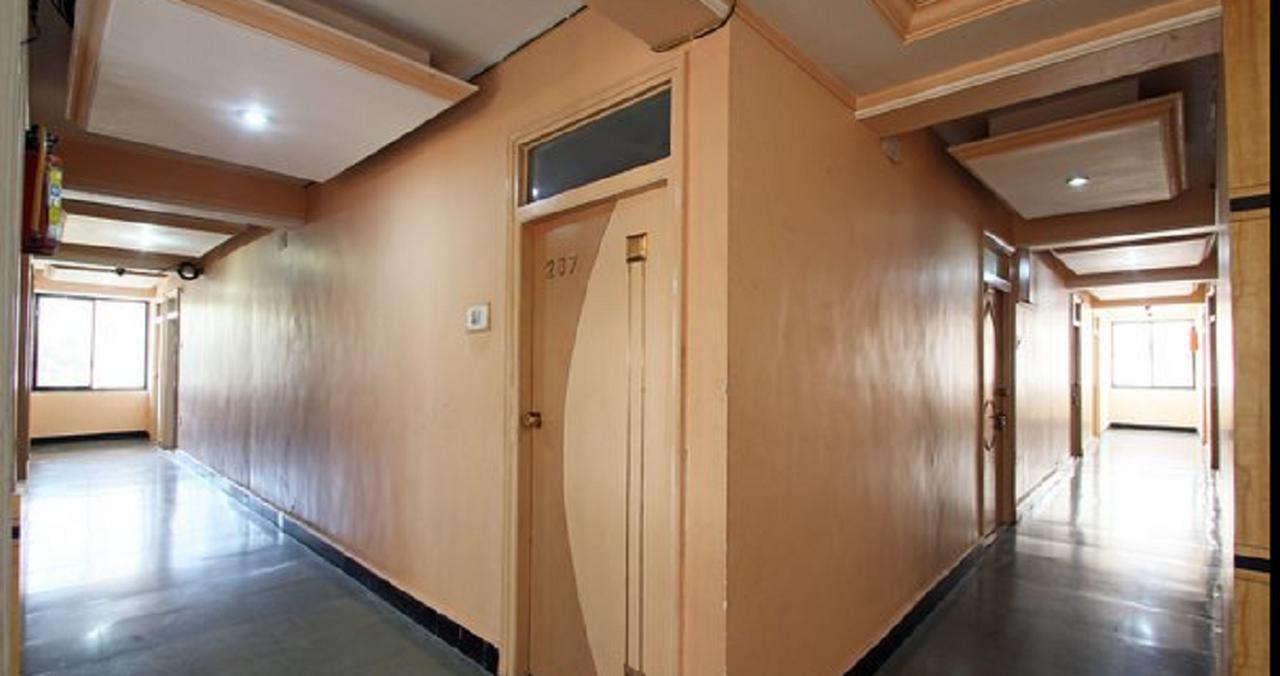 Hotel Vaishali Nashik Bagian luar foto