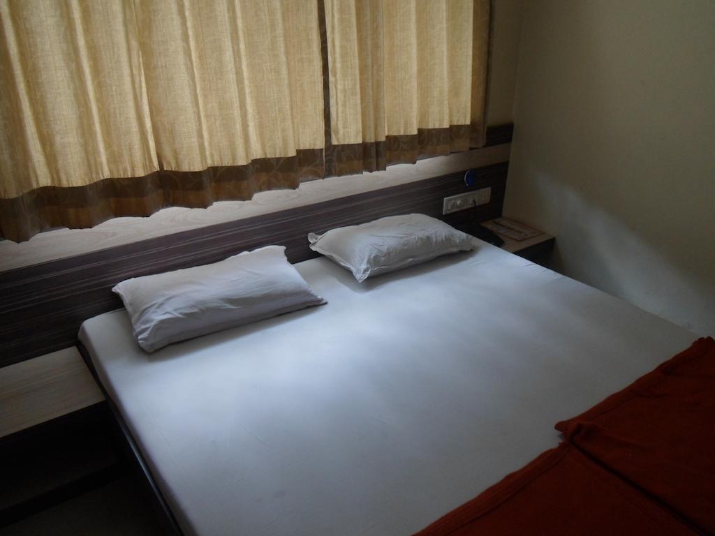 Hotel Vaishali Nashik Ruang foto